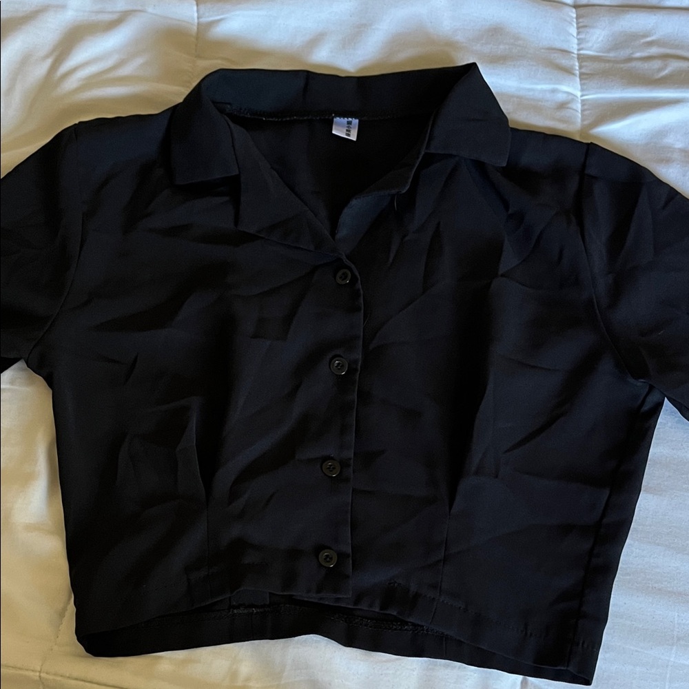 black cropped button down